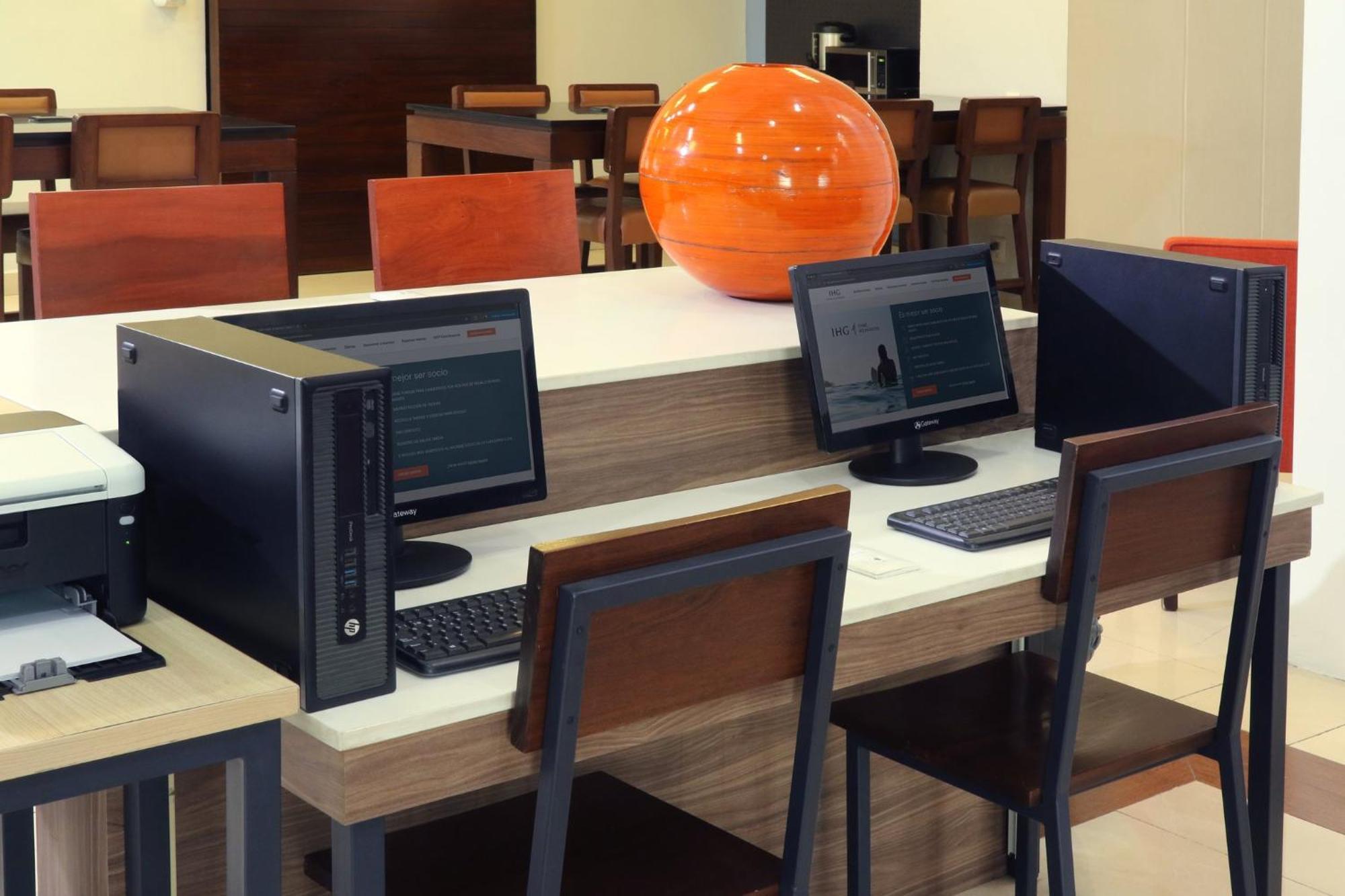 Holiday Inn Express Manzanillo By Ihg Екстериор снимка