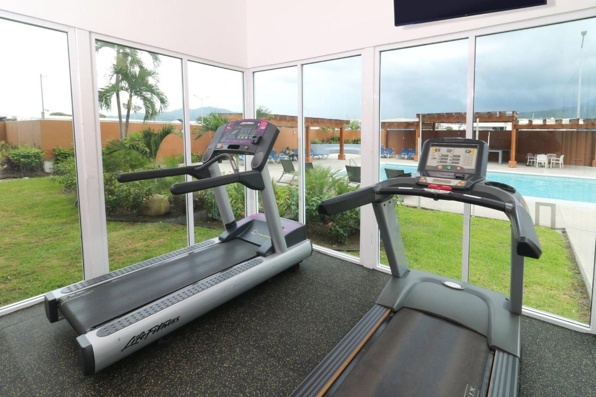 Holiday Inn Express Manzanillo By Ihg Екстериор снимка