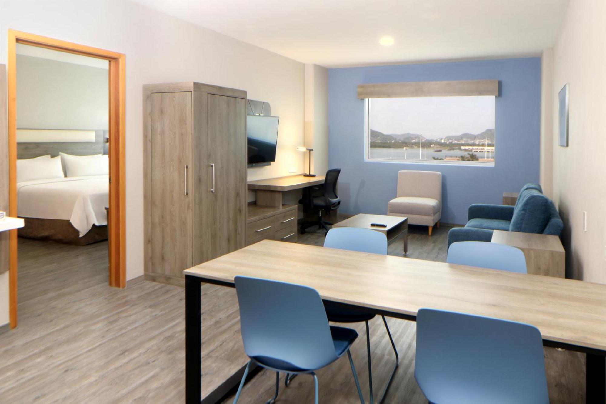 Holiday Inn Express Manzanillo By Ihg Екстериор снимка