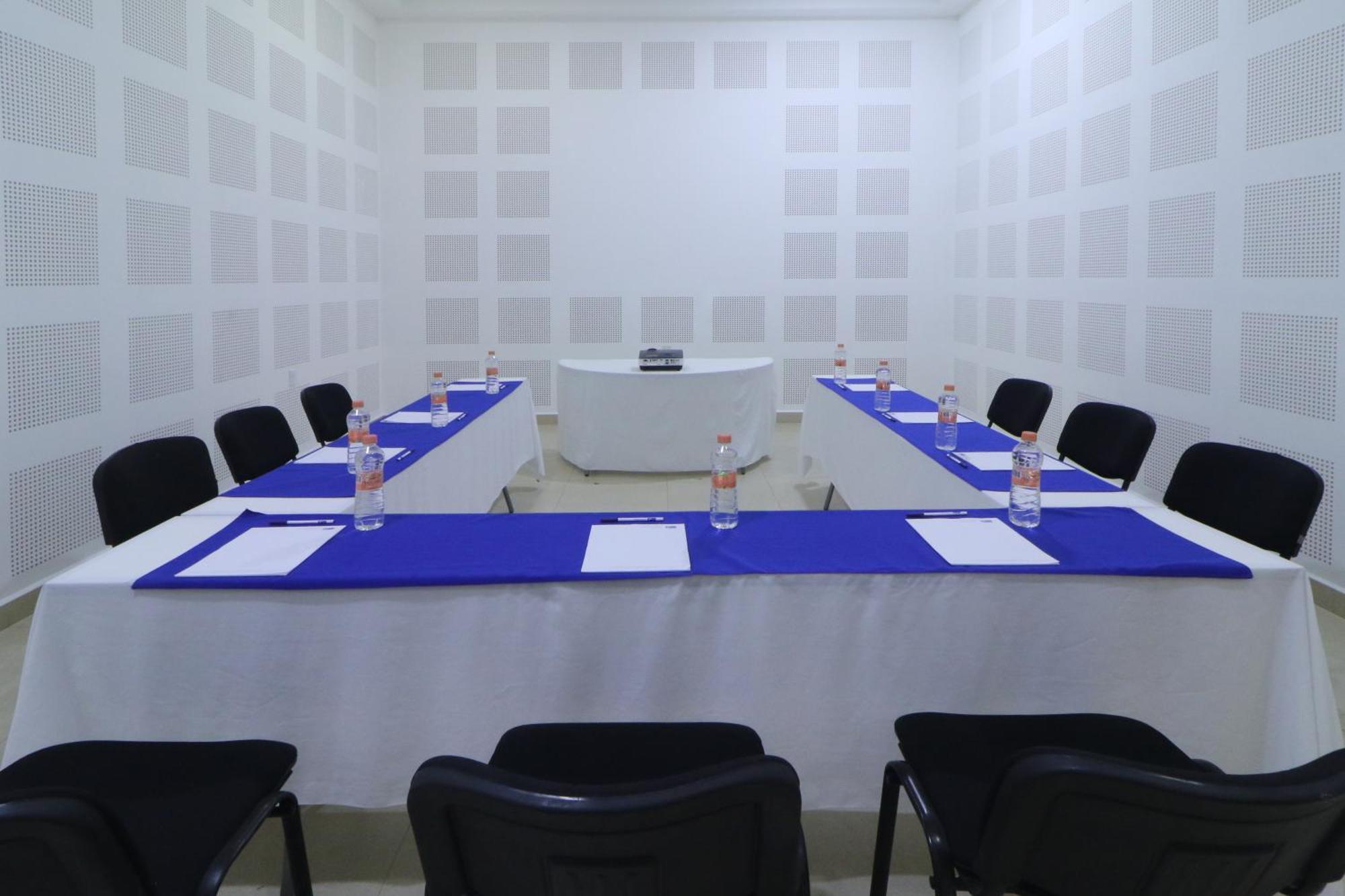Holiday Inn Express Manzanillo By Ihg Екстериор снимка