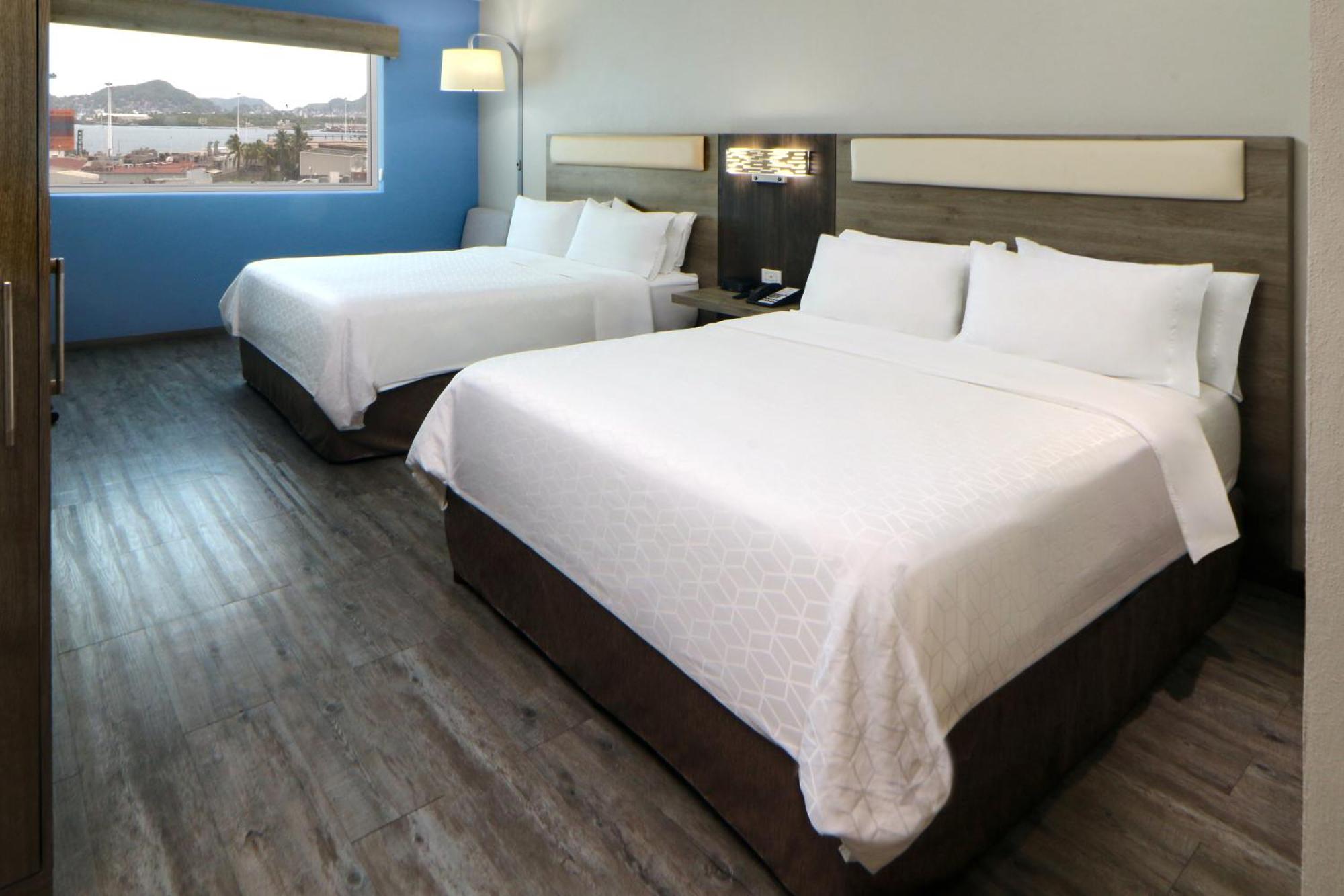 Holiday Inn Express Manzanillo By Ihg Екстериор снимка