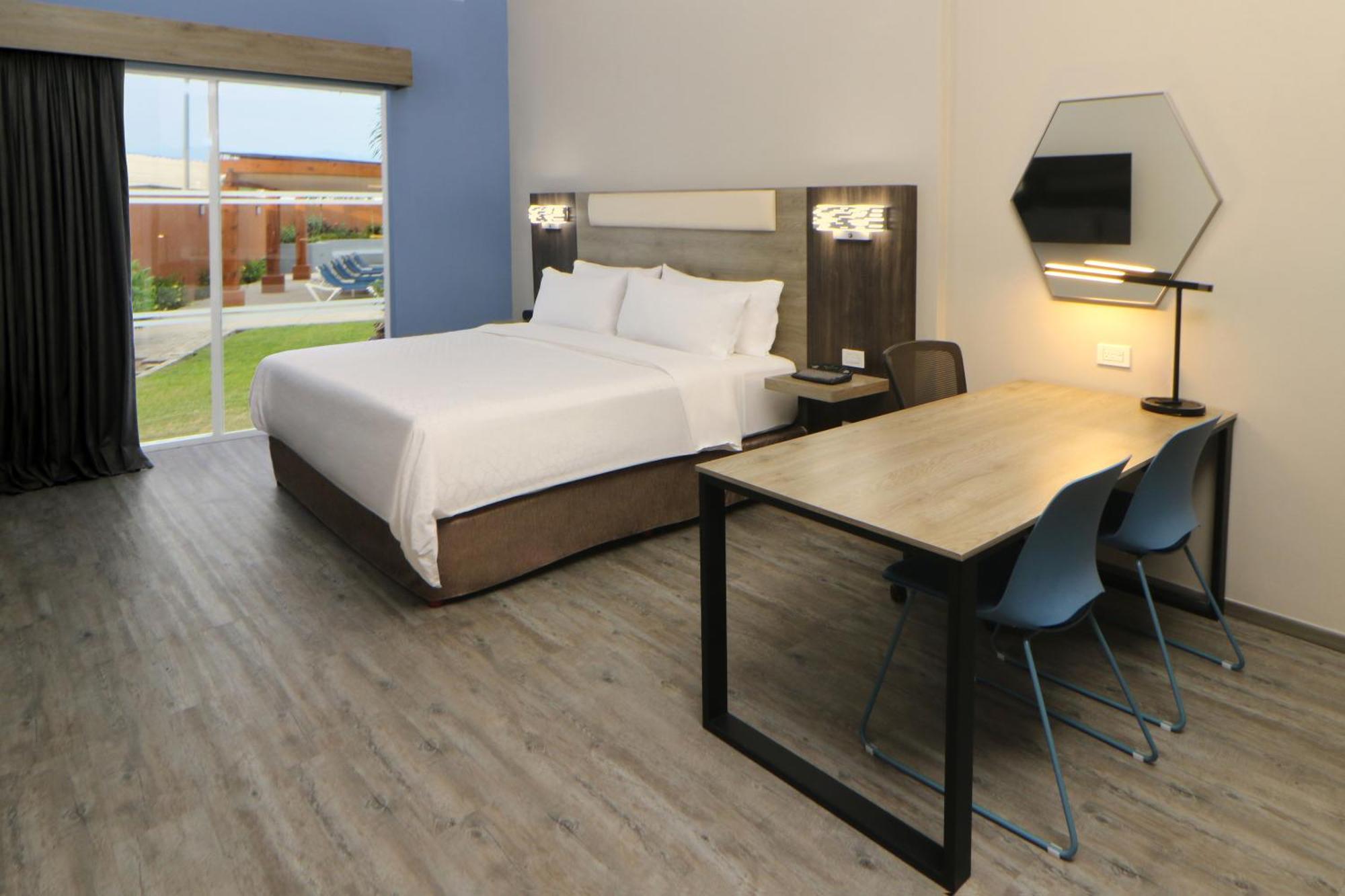 Holiday Inn Express Manzanillo By Ihg Екстериор снимка